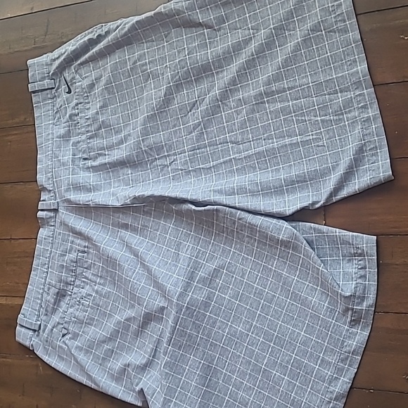 Nike Golf Tour Preformance Heather Gray Checkered Shorts size 40 - Picture 3 of 5